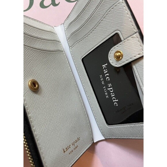 Kate Spade Matchbox Morgan Wallet Matchbook Dog Martini Pizza Matchbox Bifold - Picture 2 of 3